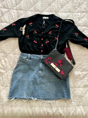 Belle Poque Cherry Cardigan